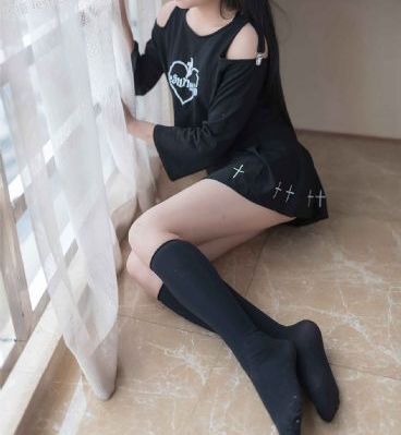 天降女子从2楼掉未增删去码