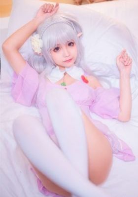 忧郁少女在线
